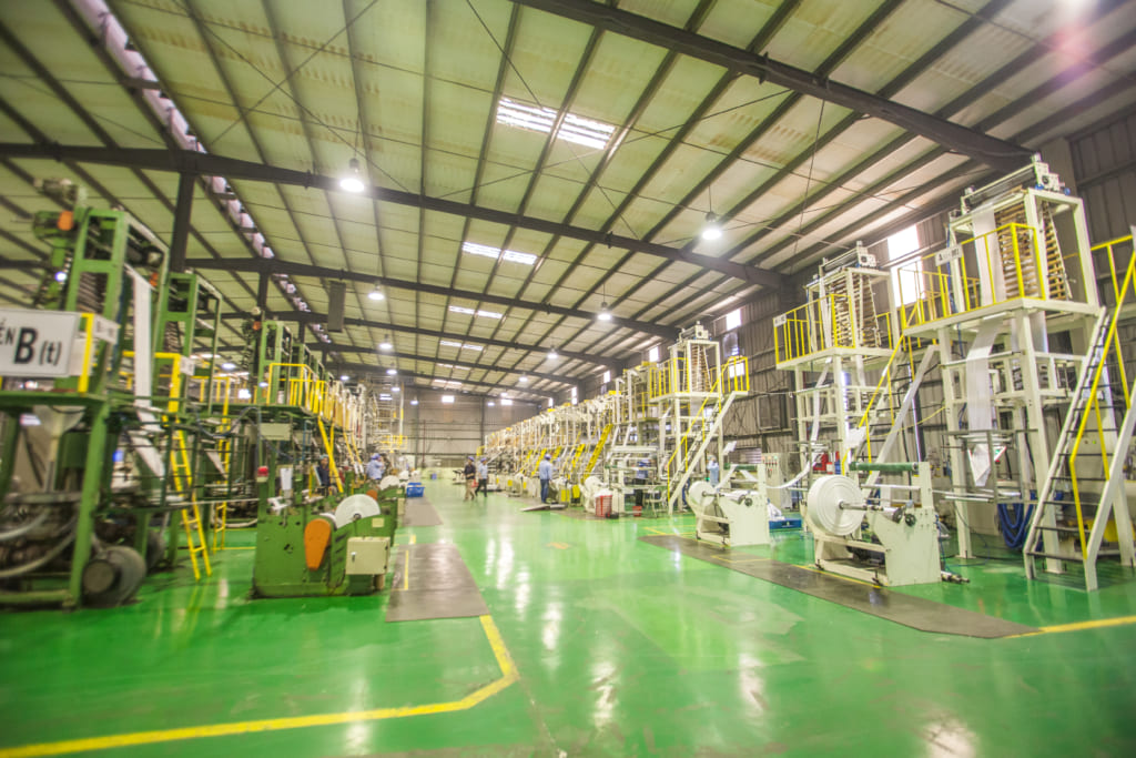 Hanpak blown film extrusion hall
